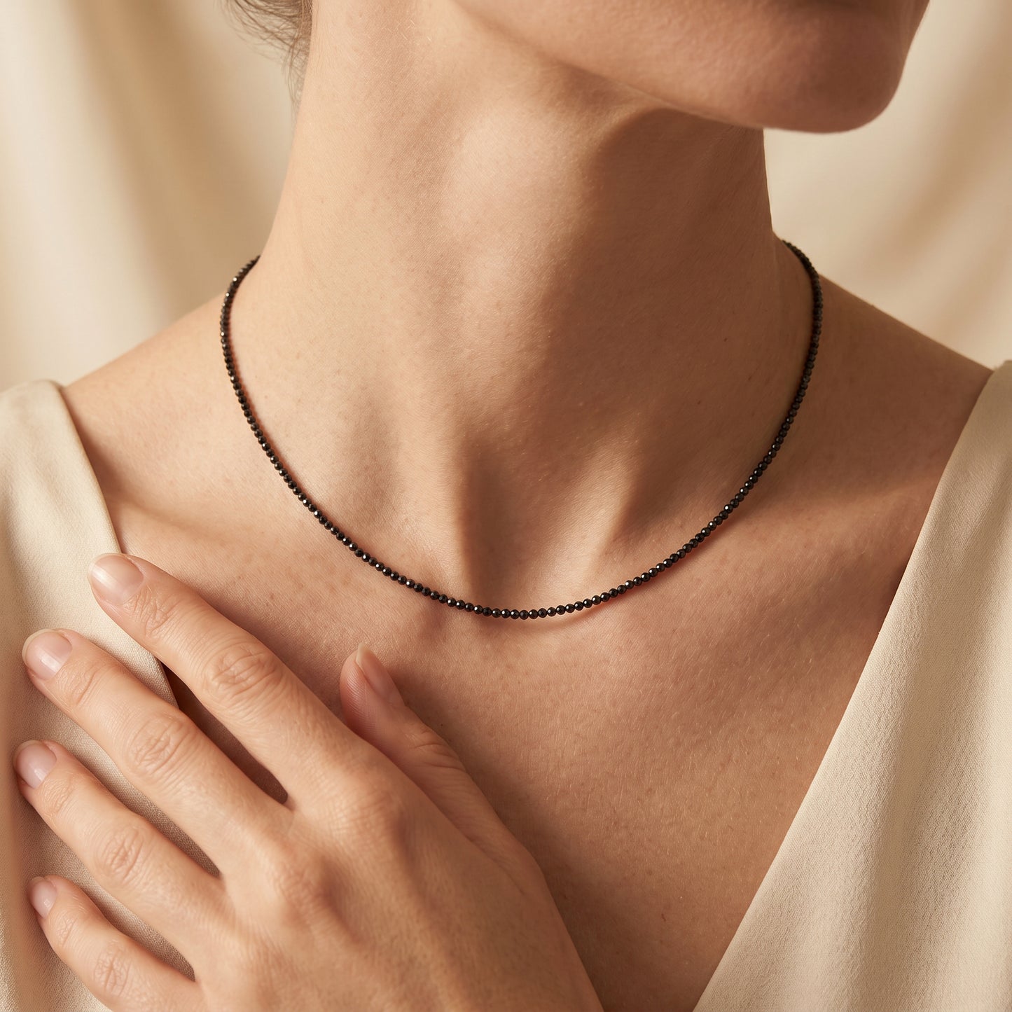 Halskette 925er Silber mit Spinellperlen