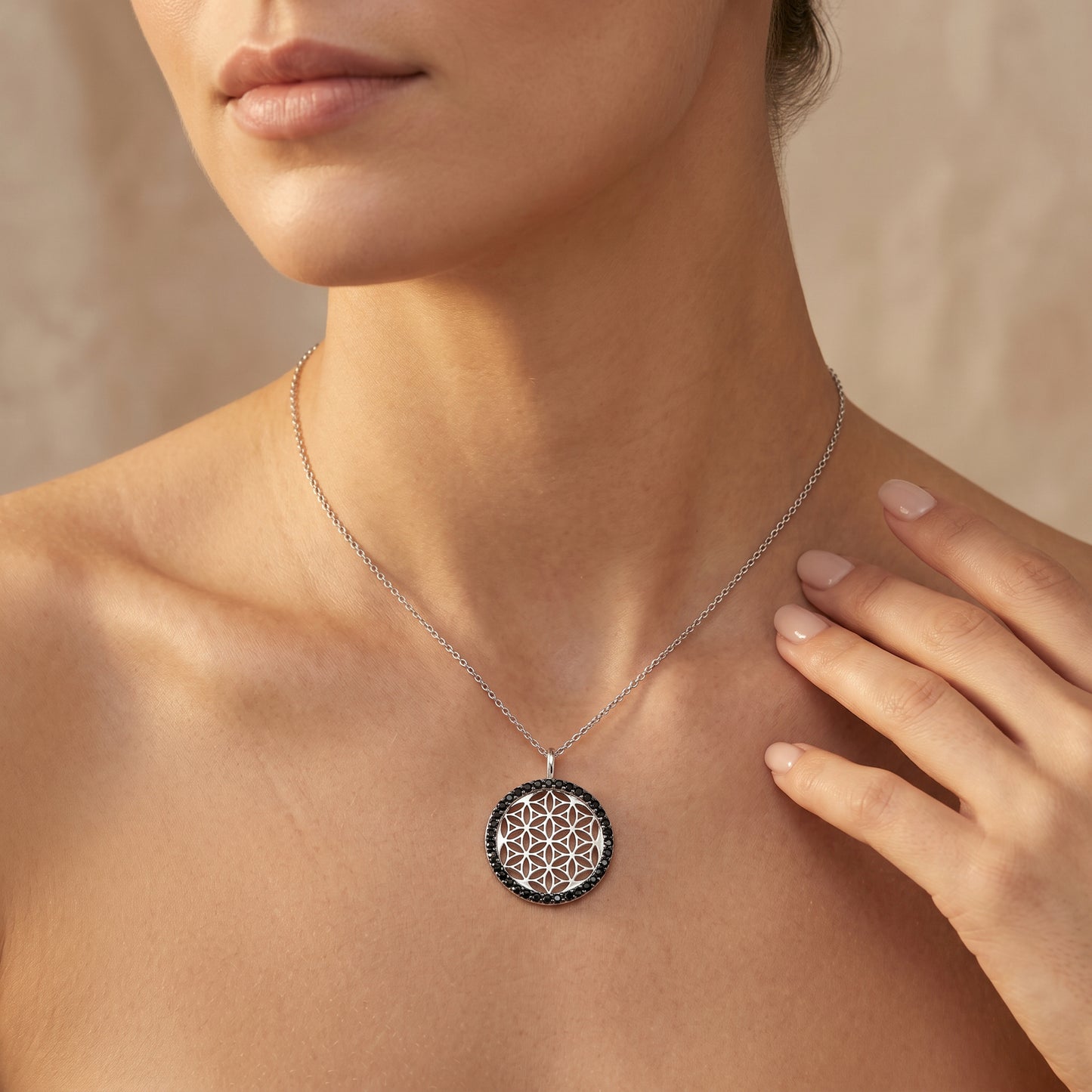 Anhänger 925er Silber Lebensblume mit Zirkonia schwarz
